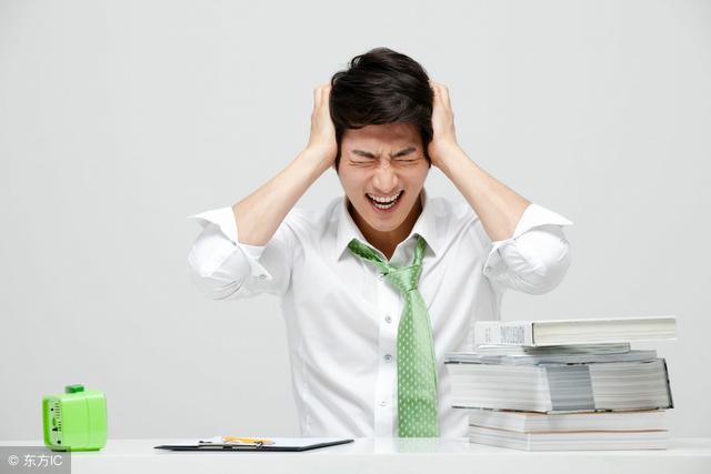 新手学python,如何才能更快升职加薪,走上人生巅峰,迎娶白富美