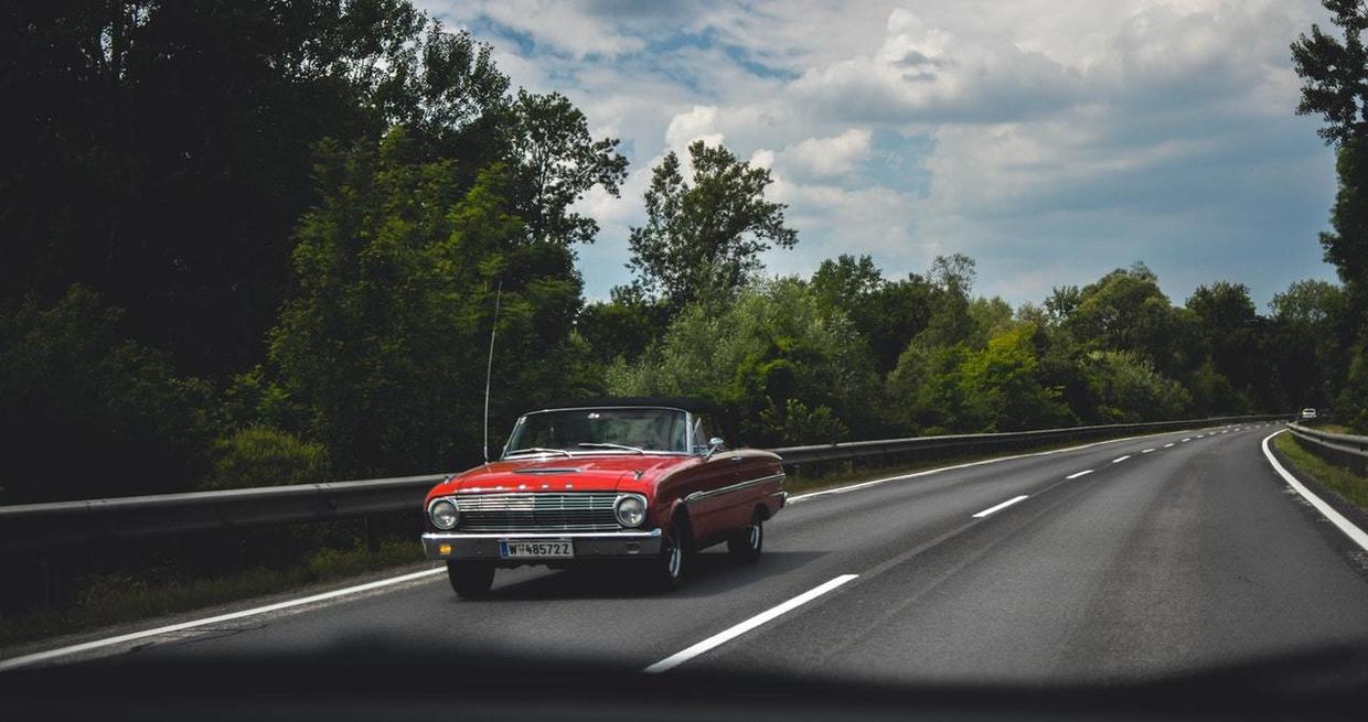 asphalt-automobile-automotive-1172105.jpg